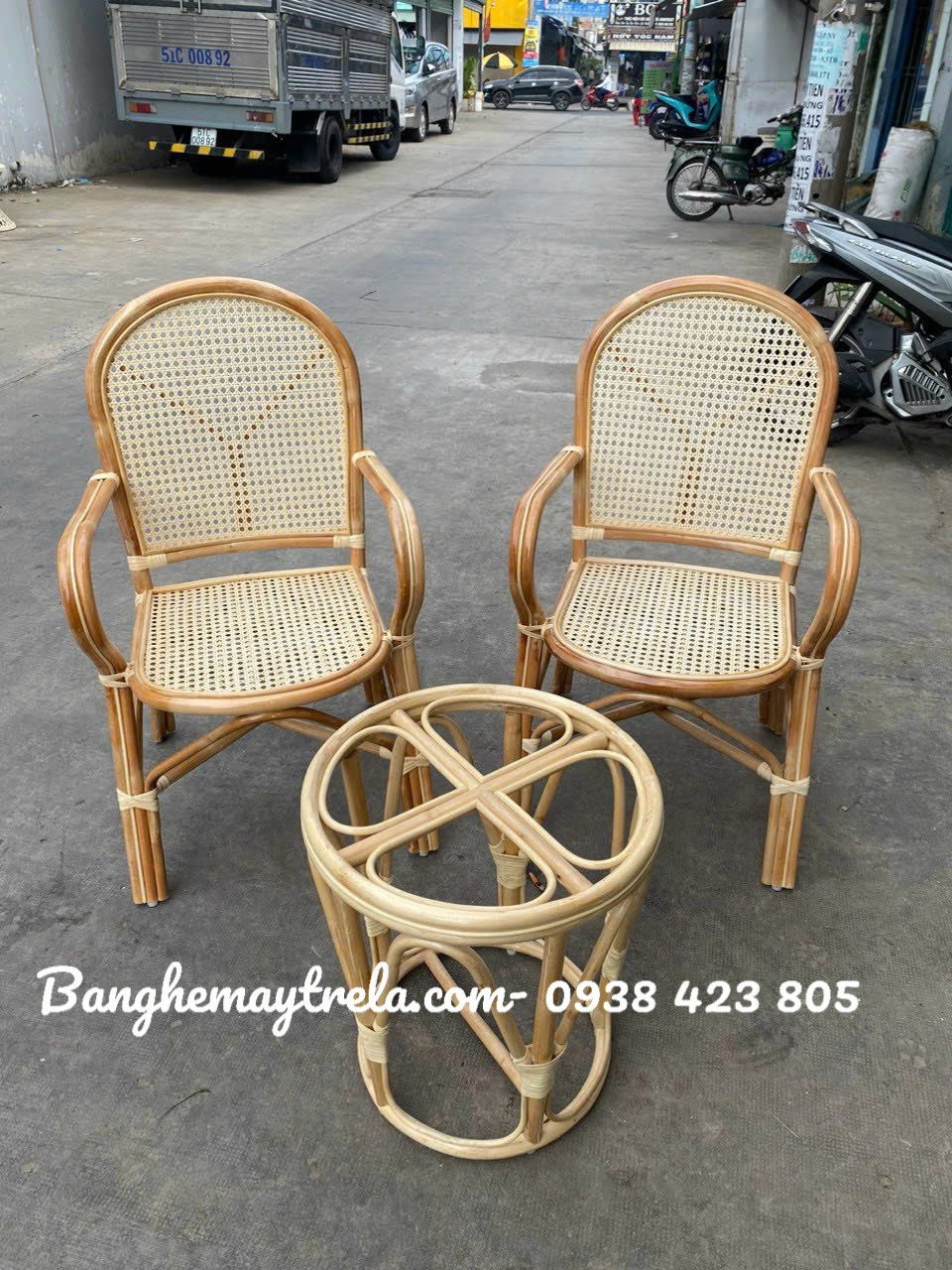 Ghế mây tự nhiên lưới mắt cáo